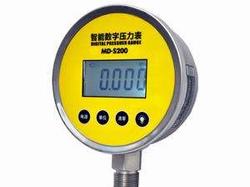 “重慶數(shù)顯抗震電接點(diǎn)壓力表“/